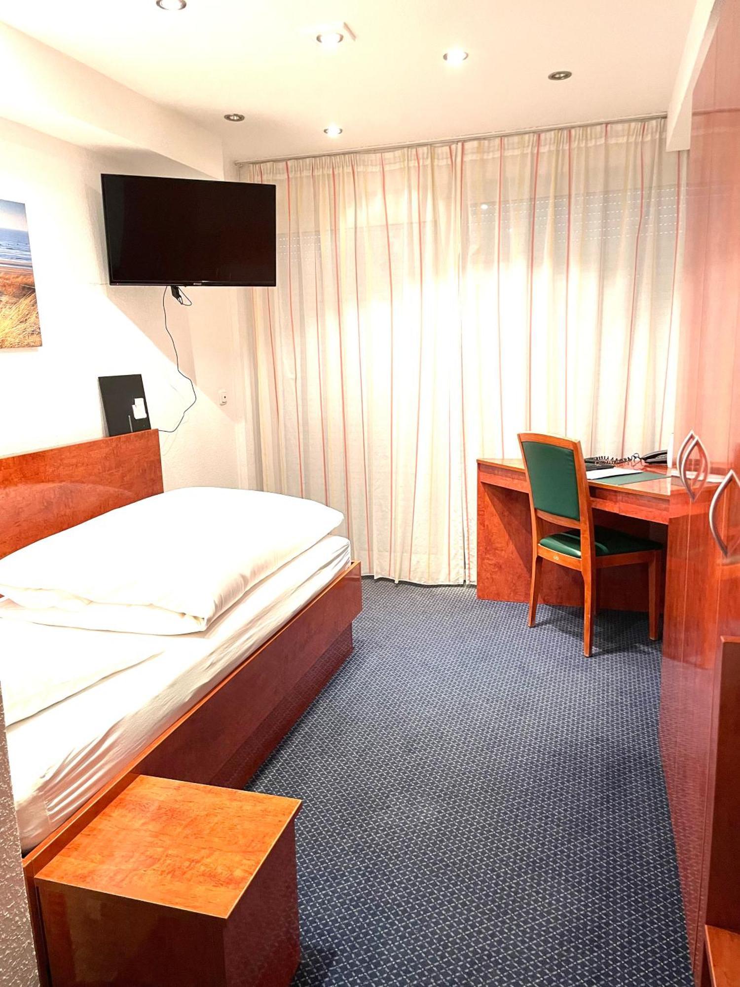 Hotel Merkenich 科隆 外观 照片
